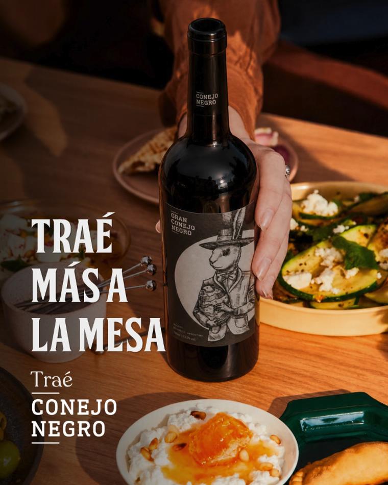 Conejo Negro en Instagram